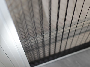 Za PVC ulazna vrata ili PVC balkonska vrata - Plisse komarnici. Izrada je po tacnim merama. Min. o/m 1m2.